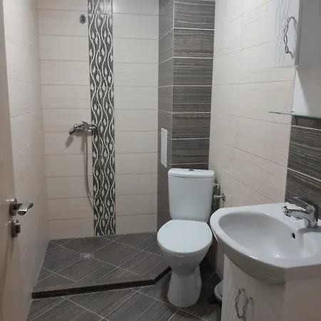 студио орхидея сарафово лукс с изглед към морето Burgas City