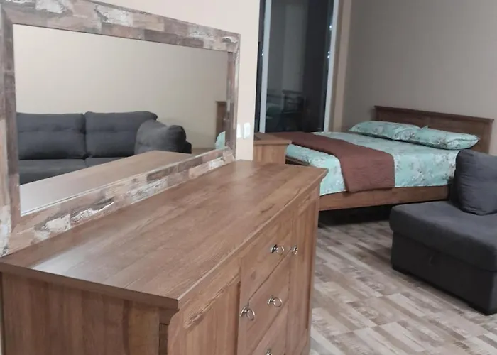 Daire студио орхидея сарафово лукс с изглед към морето Burgaz