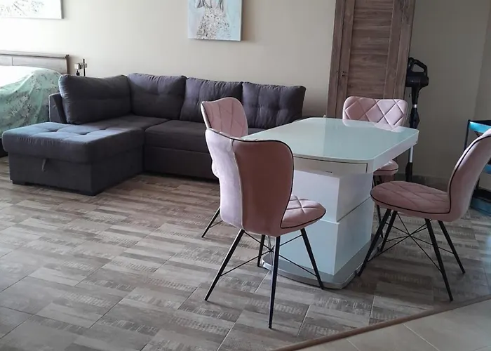 студио орхидея сарафово лукс с изглед към морето * Burgas City